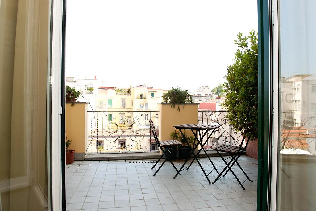Appartamento Nardones 48 Napoli
